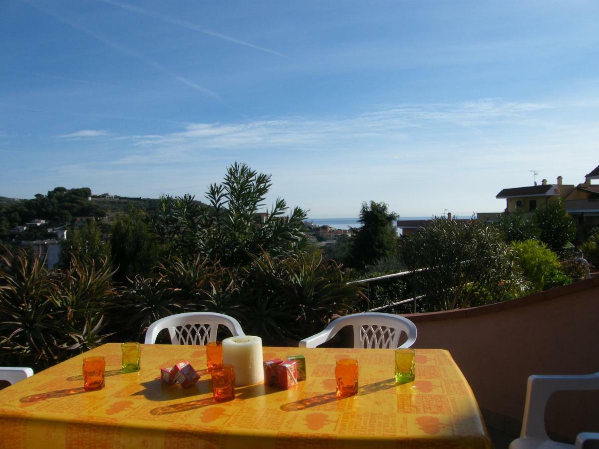 Vila Casa Di Rino San Lorenzo al Mare Exteriér fotografie
