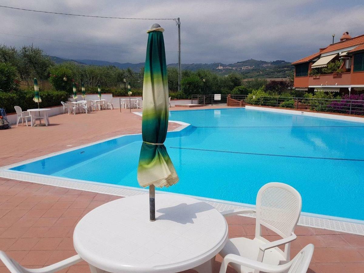 Vila Casa Di Rino San Lorenzo al Mare Exteriér fotografie